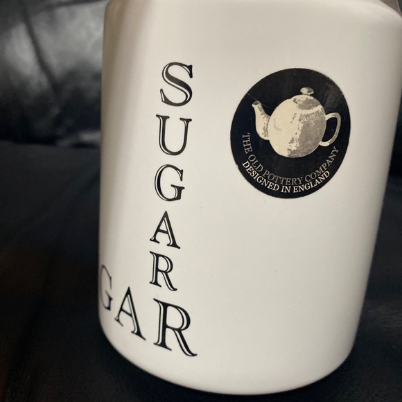 Sugar container jar the old pottery company made in England wooden lid - Picture 4 of 6